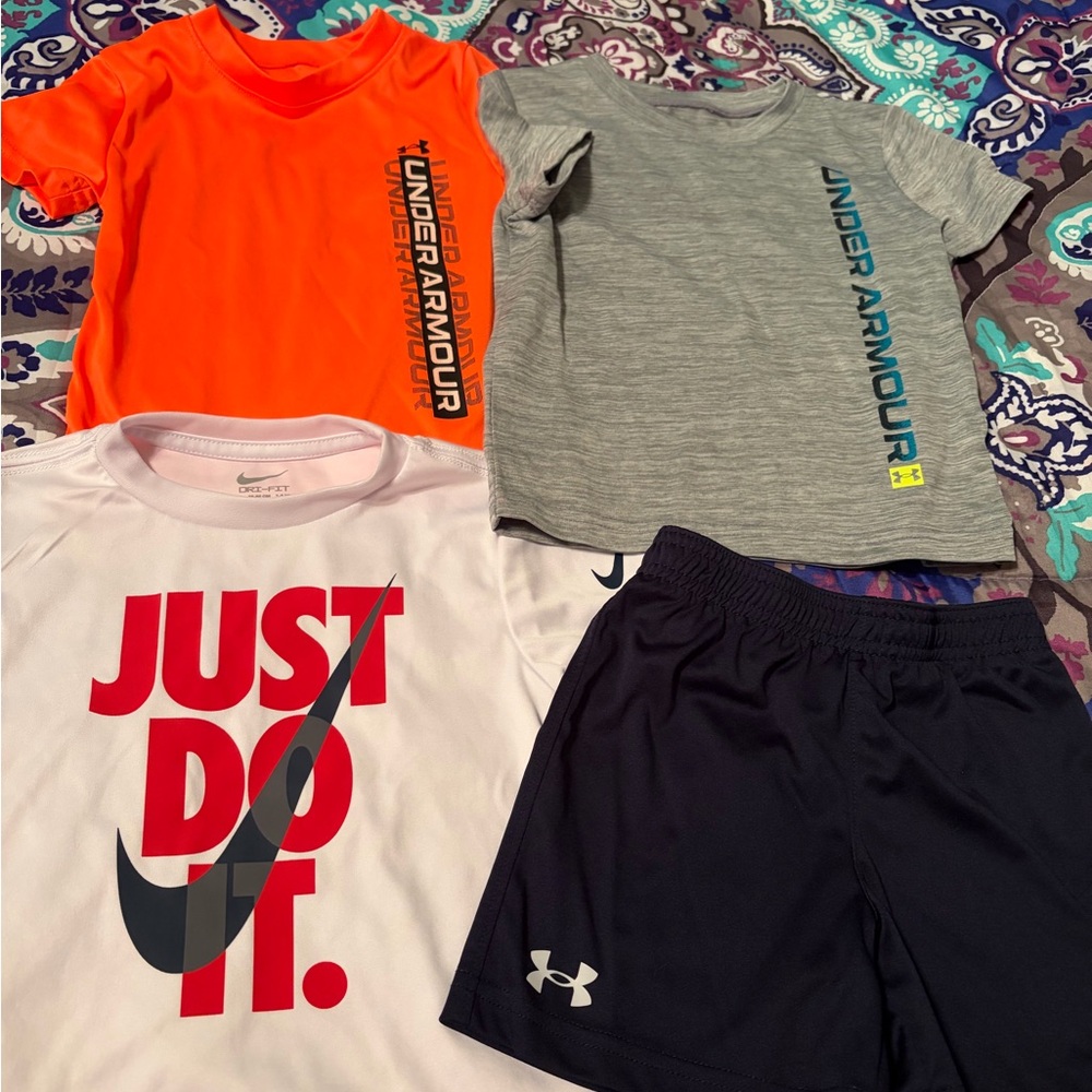 Nike White 'Just Do It.' Graphic Tee with Red and Black Swoosh